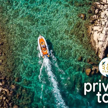 Tinel Longo, For Up To 8, Center, Bbq, Terrace Villa