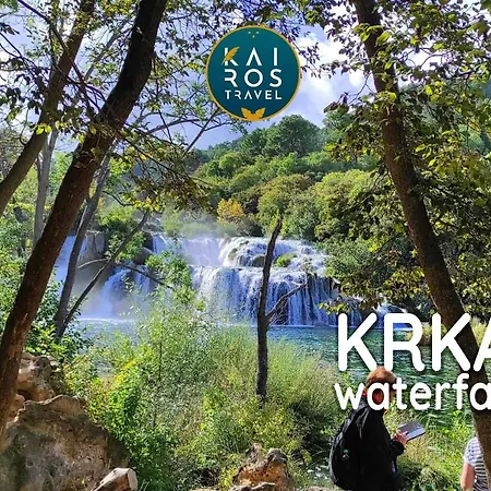 Tinel Longo, For Up To 8, Center, Bbq, Terrace *