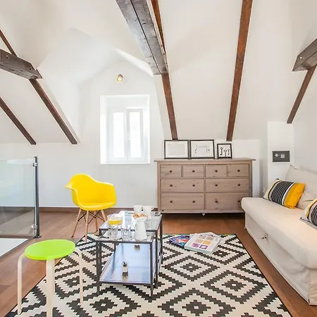 Villa Tinel Longo, For Up To 8, Center, Bbq, Terrace Trogir