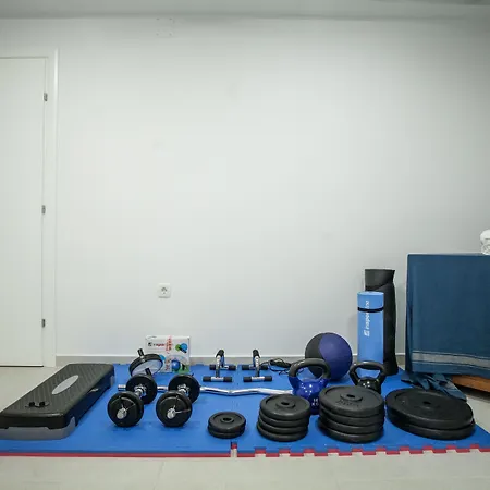 Tinel Longo, For Up To 8, Center, Bbq, Terrace *