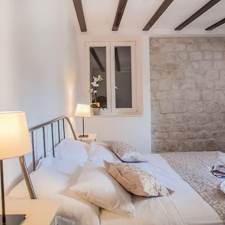 Tinel Longo, For Up To 8, Center, Bbq, Terrace Вилла *