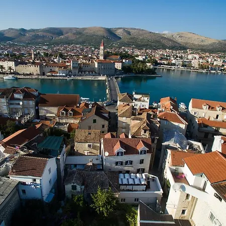 Tinel Longo, For Up To 8, Center, Bbq, Terrace * تروغير