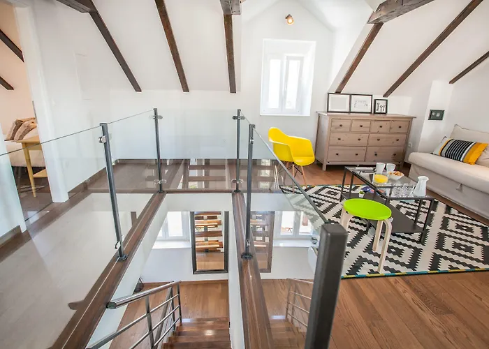 Tinel Longo, For Up To 8, Center, Bbq, Terrace *