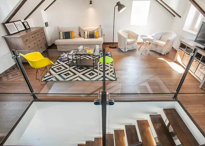 Tinel Longo, For Up To 8, Center, Bbq, Terrace Villa