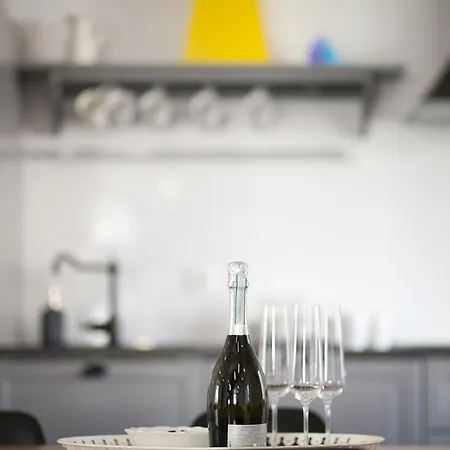 Tinel Longo, For Up To 8, Center, Bbq, Terrace トロギール